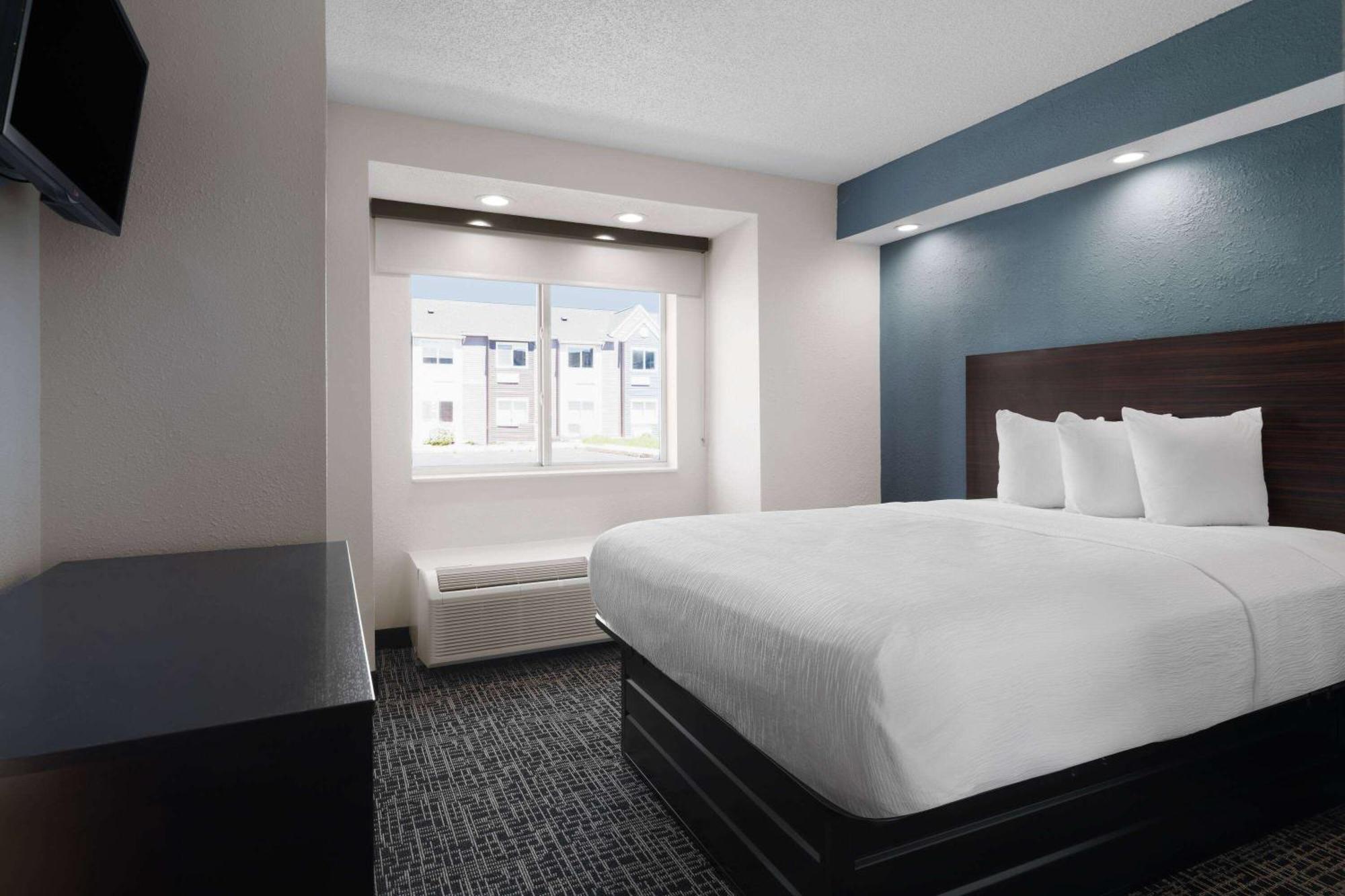 Hotel Baymont By Wyndham 2*
